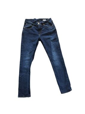 Spykar Rover Dark Wash mid Rise Narrow Leg
Jeans W32 L32